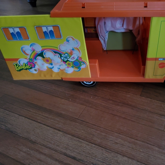 EUC 1971 MATTEL BARBIE COUNTRY CAMPER WITH ACCESSORIES. CROSS POSTED - Picture 11 of 11